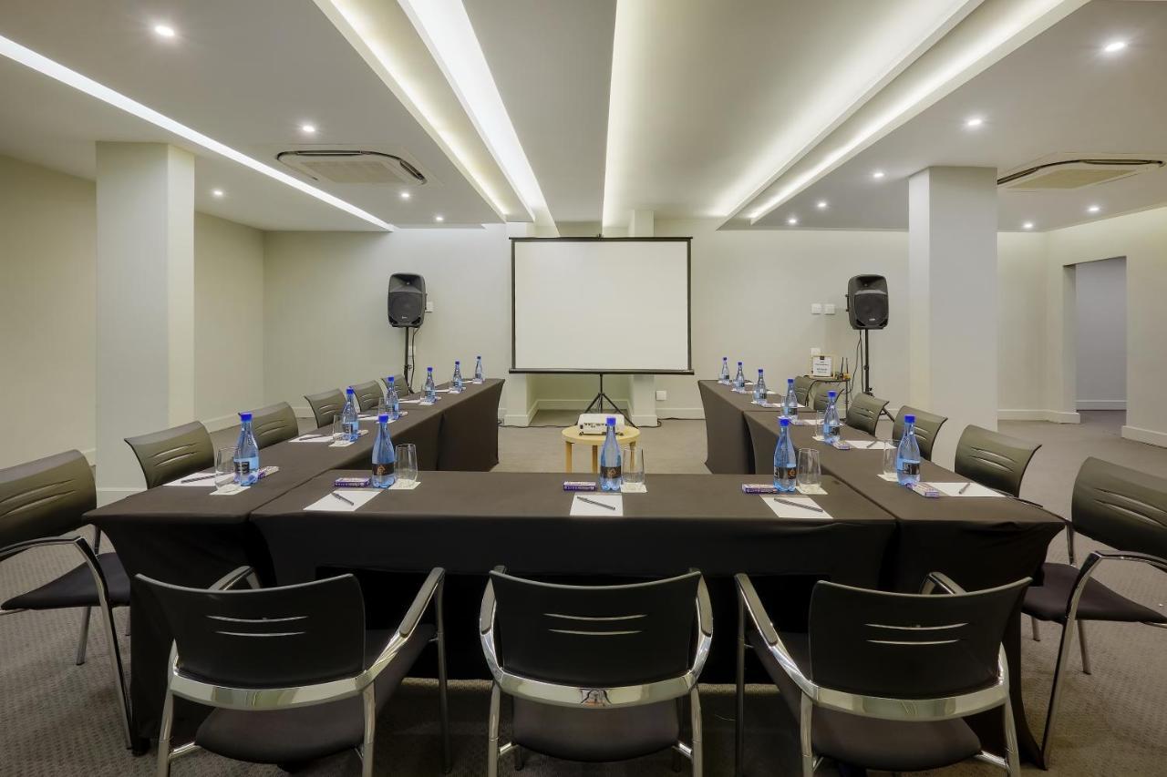 פרטוריה The Regency Apartment Hotel Menlyn מראה חיצוני תמונה